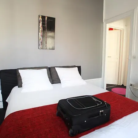 Bed & Breakfast La Cour 26 *